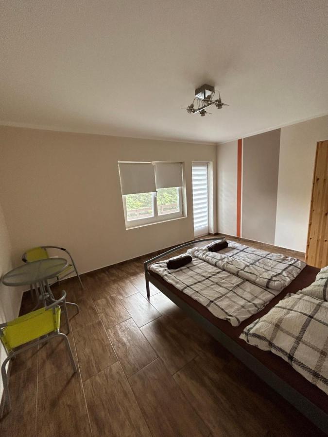 Villa Babzsi Nyaralo Vonyarcvashegy Esterno foto