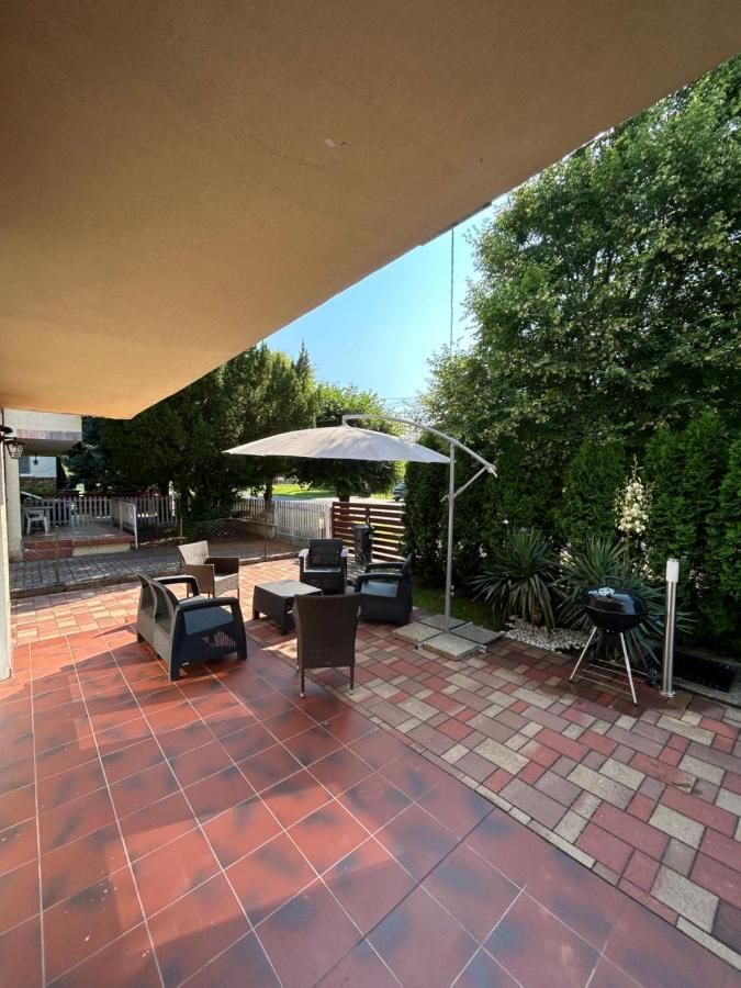 Villa Babzsi Nyaralo Vonyarcvashegy Esterno foto